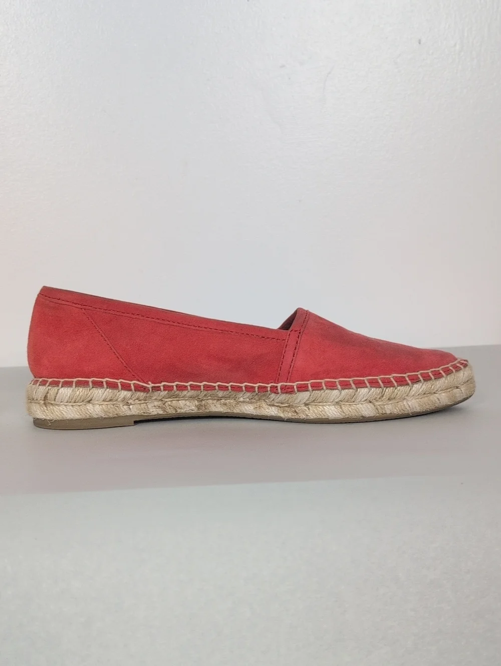 Frye coral rust